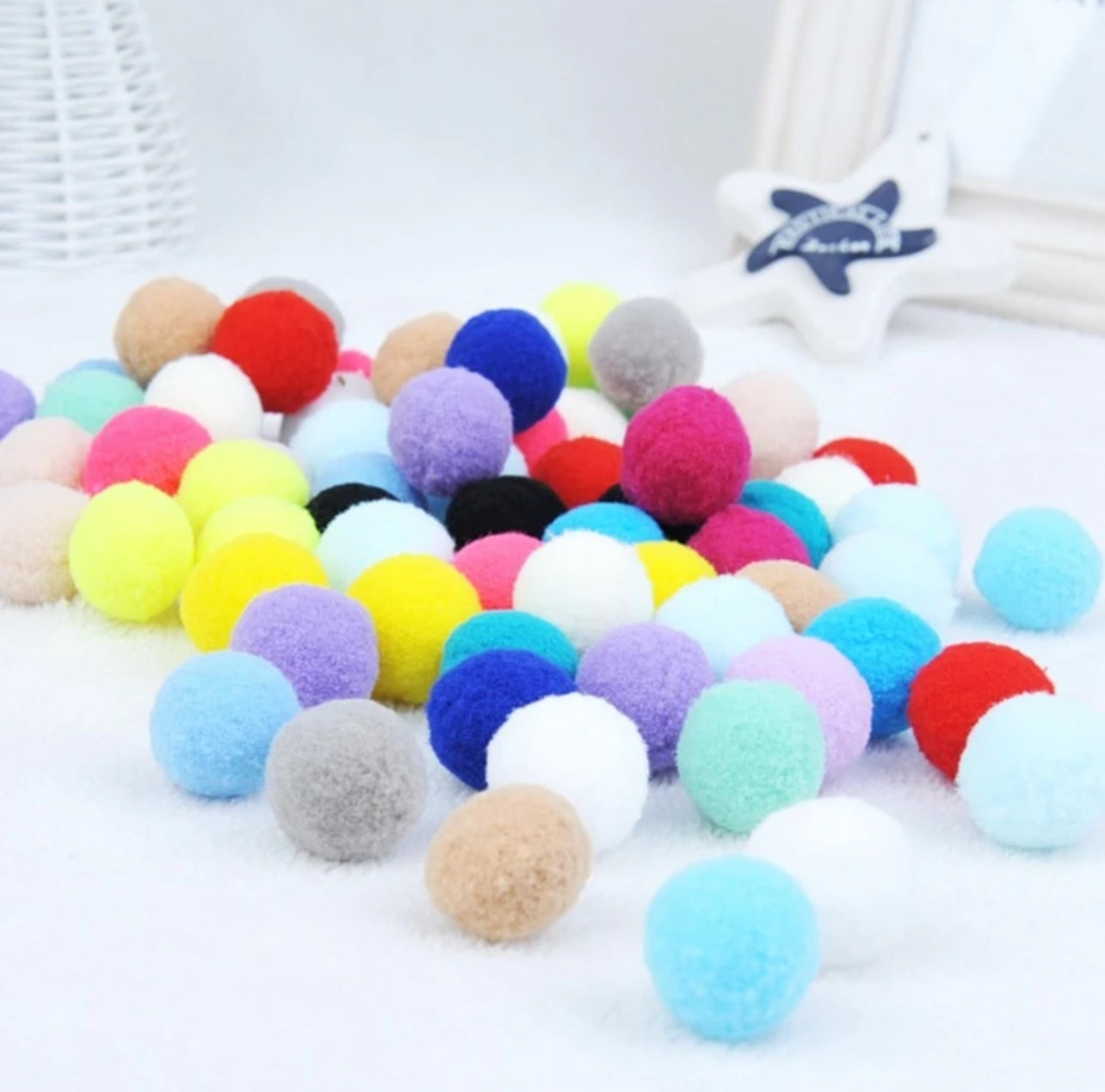 Interactive Toy for Cat Plush Ball Launcher with 30 Pieces Random Color Plush Balls