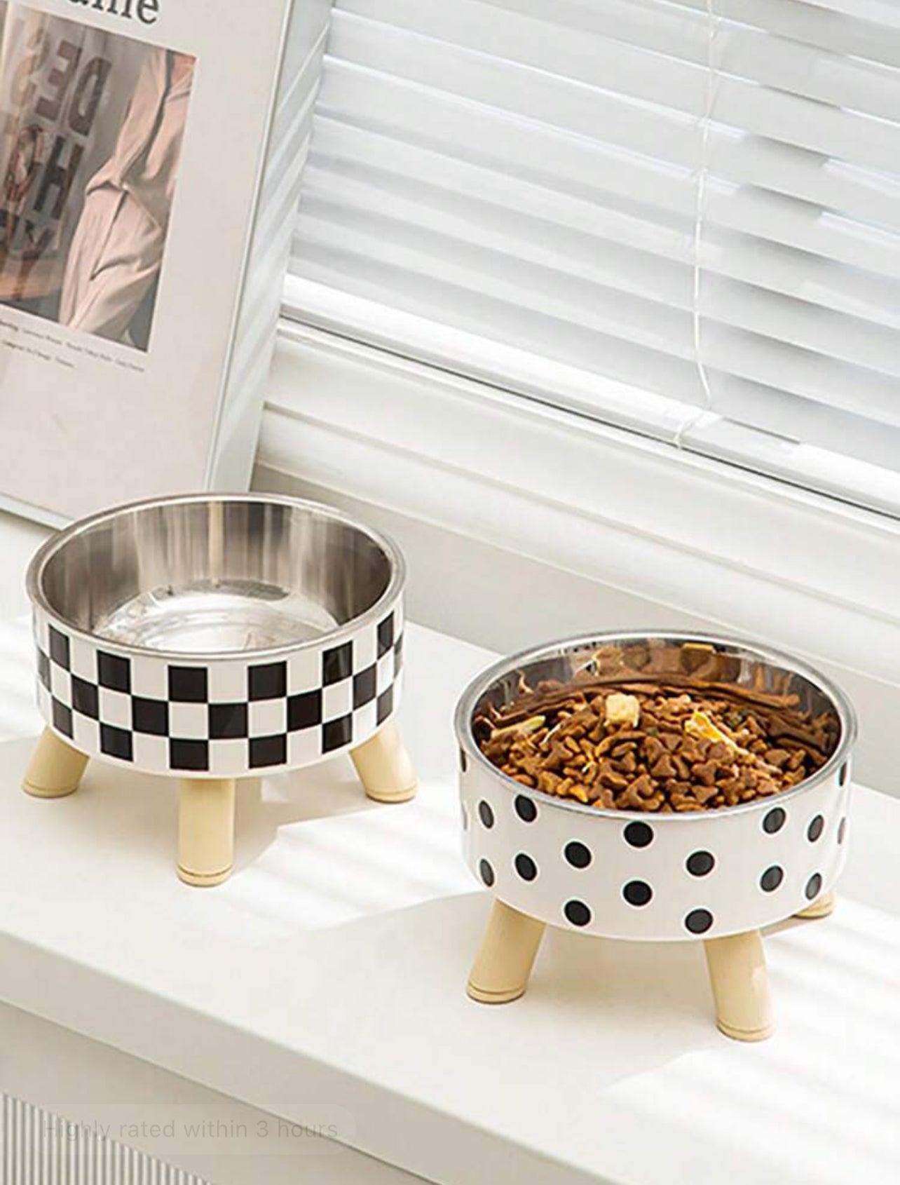 Food Bowl, Adjustable Hight - Suitable for Dogs and Cats, Stainless Steel or Plastic Options