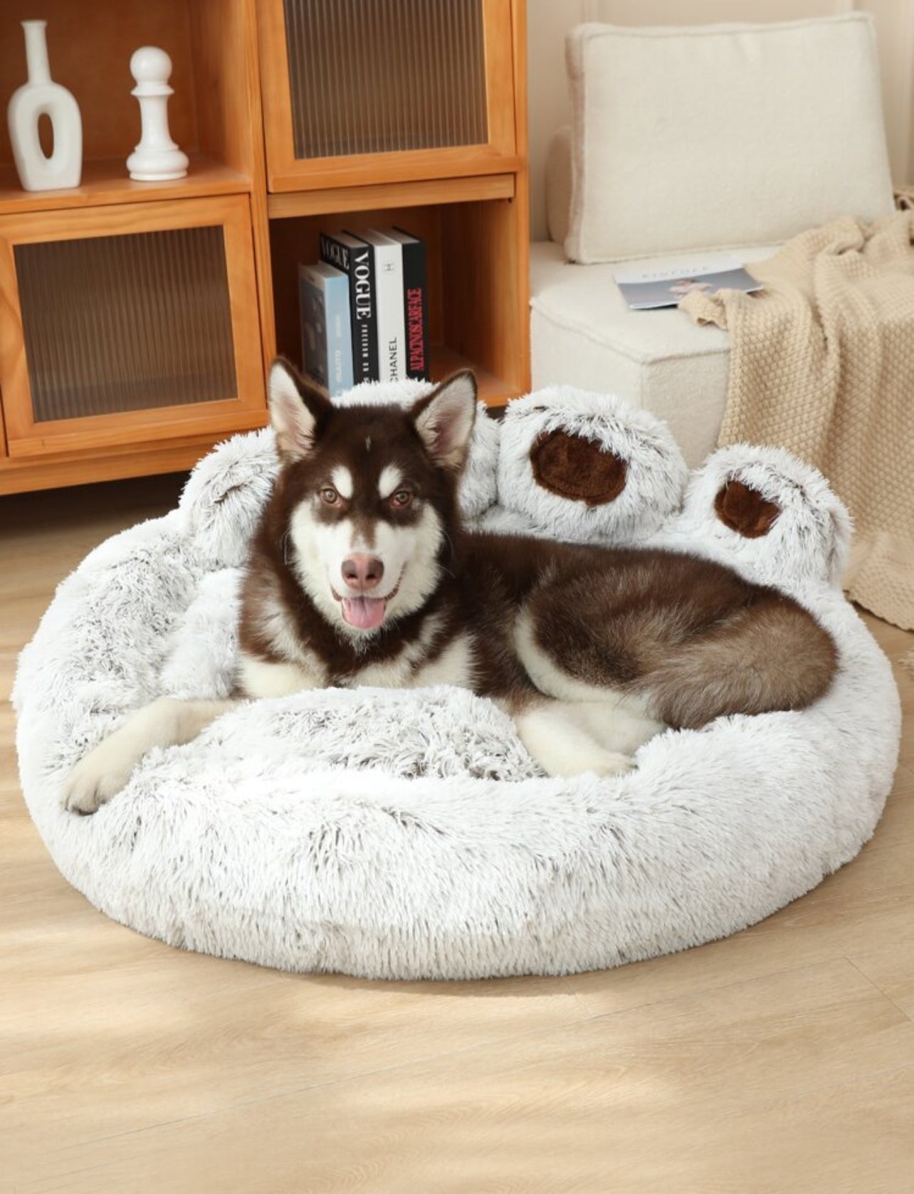 Plush Pet Bed in Paw Design